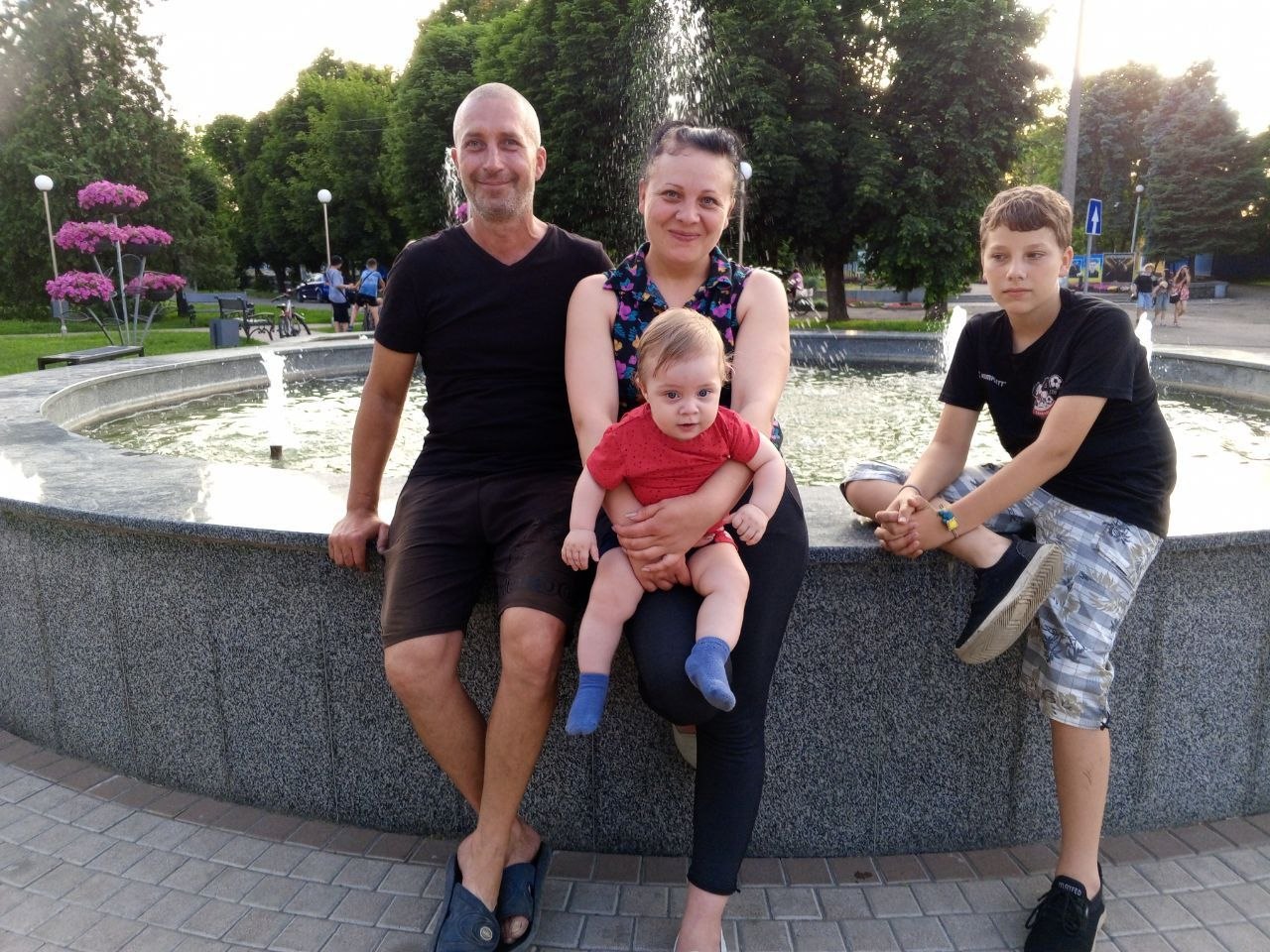 Oleksiy, Maya und ihre Familie